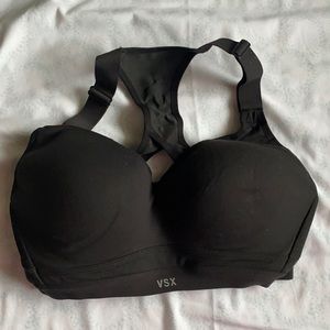 32D VS Sports Bra